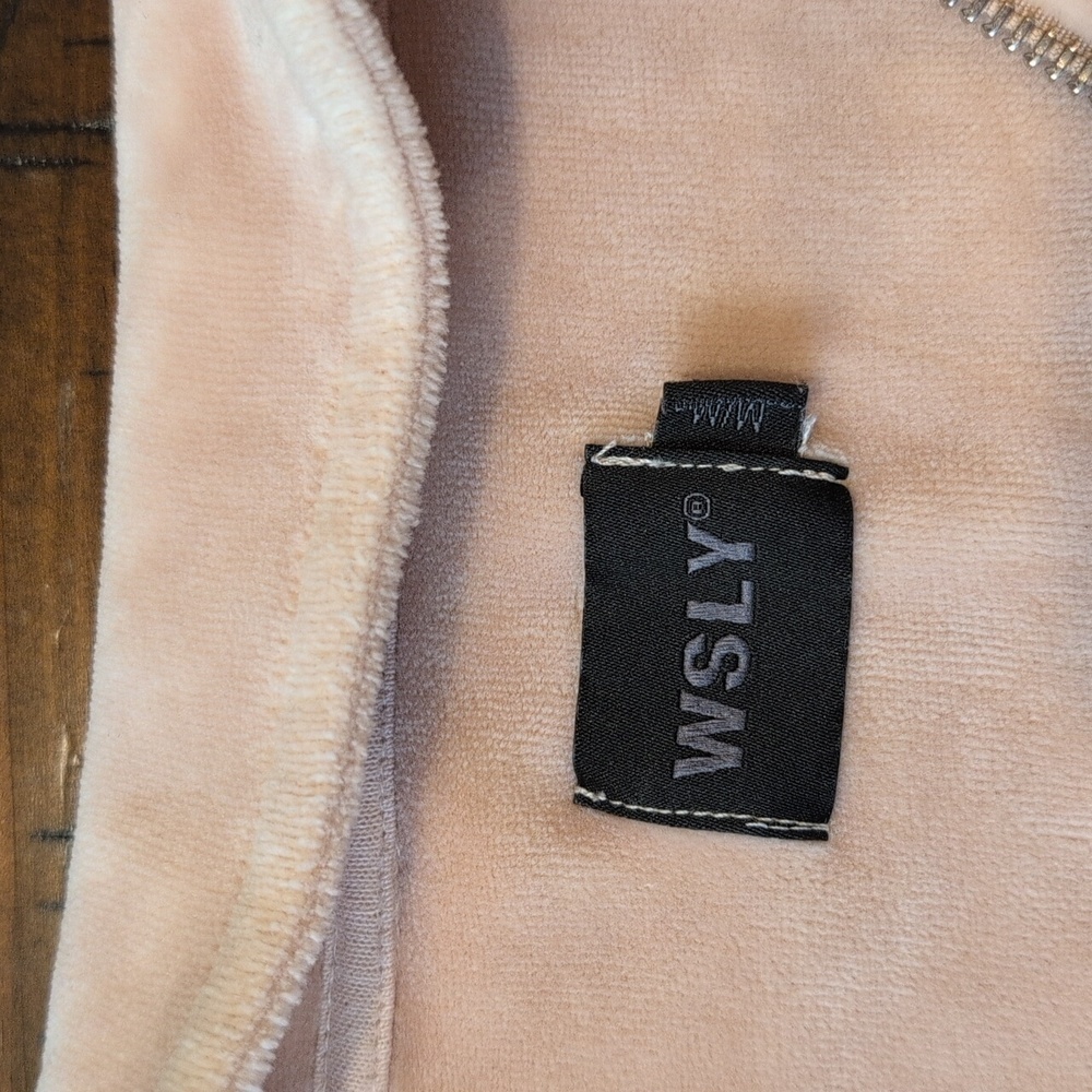 WSLY Plush Half Zip Sweatshirt - Picture 5 of 7